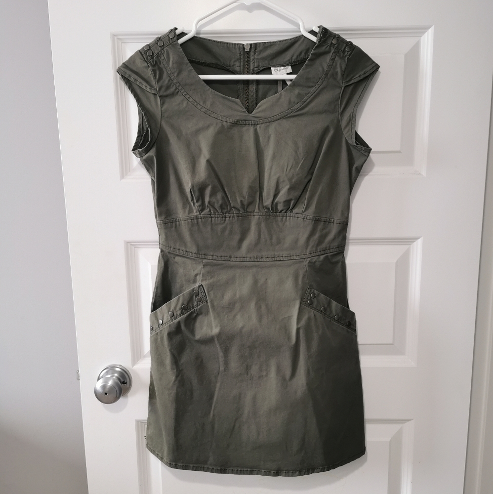 Dynamite casual style mini dress